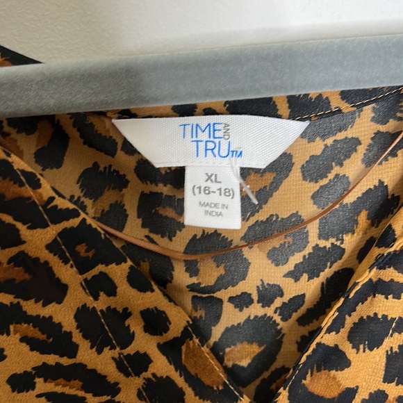 Leopard print dress - Picture 2 of 2